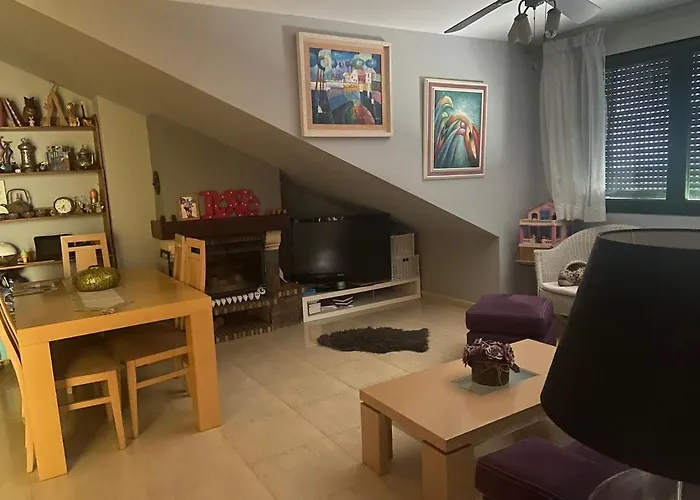 ático En Con Todas Comodidades